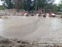 Pantai Sampur di Gasak Penambang. Pemilik Lahan GT : Sudah Kantongi Izin Dari Dinas Mineral Provinsi