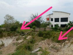 Pagar Kantor UMKM Babel Roboh, Kawasan Bandara Luluhlantak di Gasak t Tambang Timah Liar
